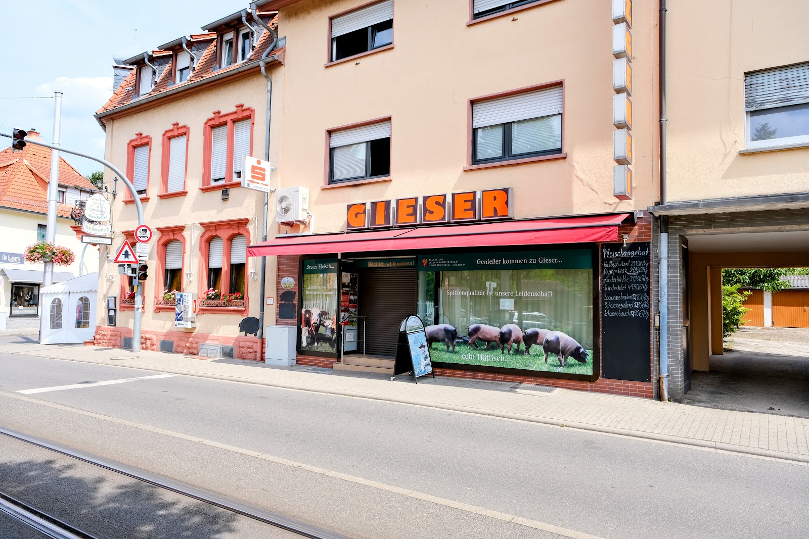 Fassade der Metzgerei Gieser in Heidelberg-Kirchheim